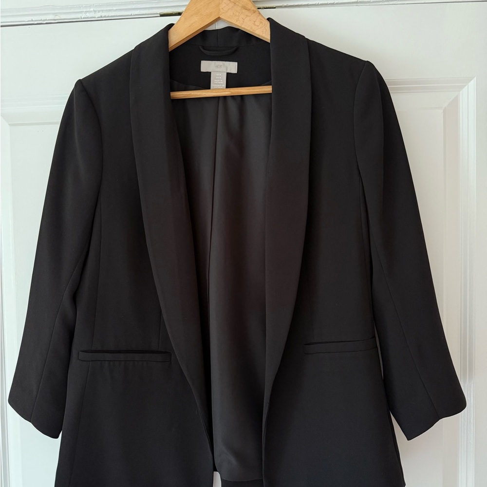 H&M Elegant Black Blazer